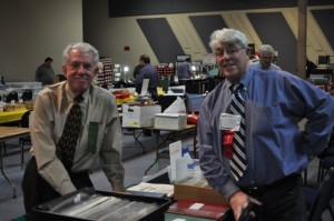 DSC_0307 Resized Two OKPEX 2010 Dealers